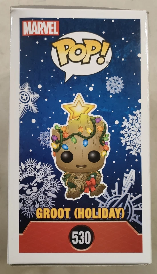 FUNKO POP! - GROOT (HOLIDAY) 530 - Marvel - Glows in the - Dark Special Edition - Immagine 2 di 4