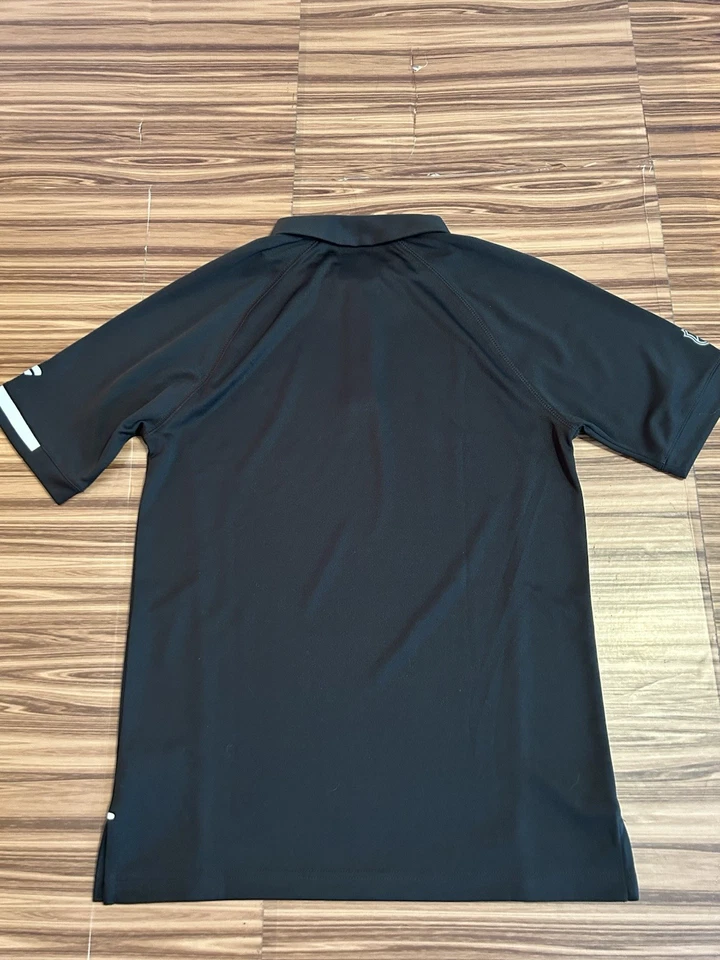 Mens Chicago Blackhawks Winter Classic 2019 Polo Shirt size Medium - Image 2 of 4