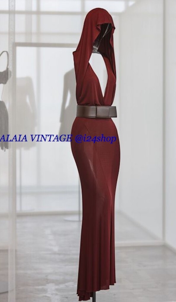 ALAiA VINTAGE Spring 1984 VISC0SE HOODED BACKLESS FISHTAIL ALAiA VINTAGE Spring 1984 VISC0SE HOODED BACKLESS FISHTAIL