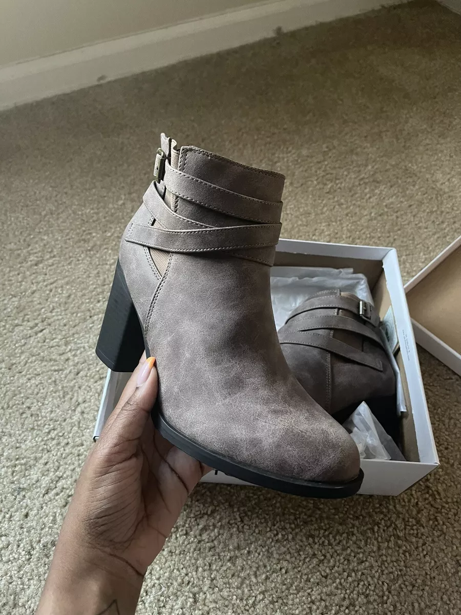 Toetos boots shop