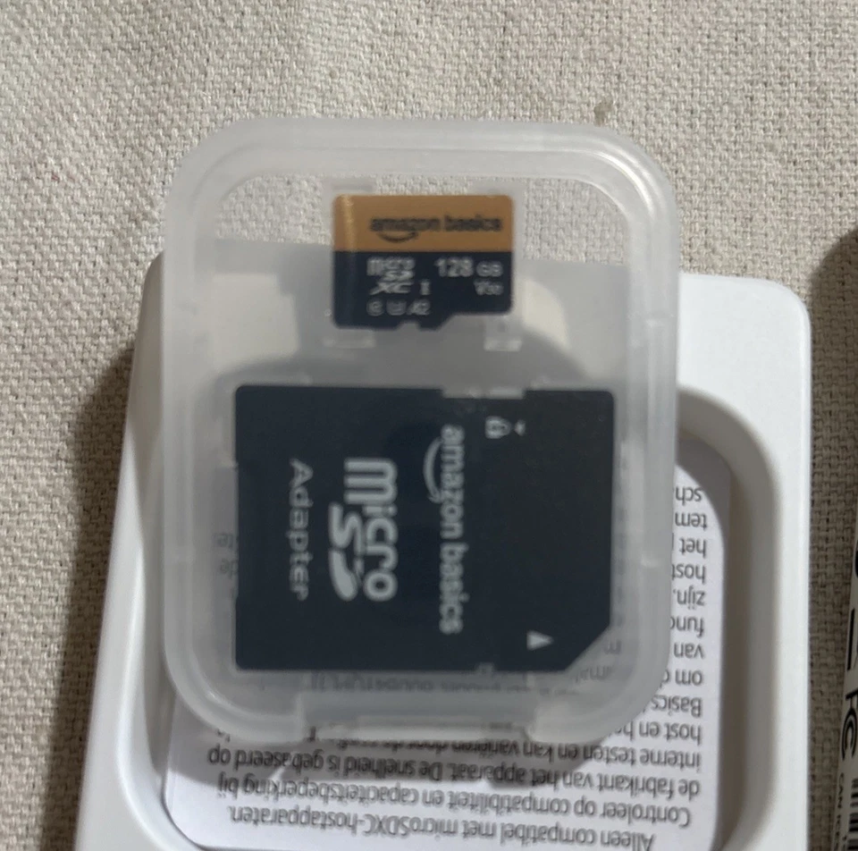 Amazon Basics 128GB micro SDXC Memory Card with Full Size Adapter, A2, U3 NEW - Image 2 of 2