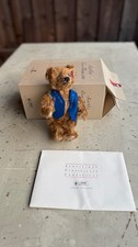 Teddybär Steiff Club Edition 2004  rotbraun blaue Weste NEU OVP 21 cm 