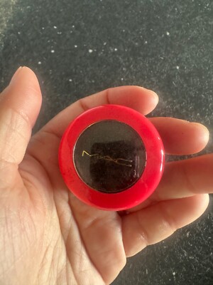 Mac Magic Dust Lidschatten 1,15g Schnurrbart