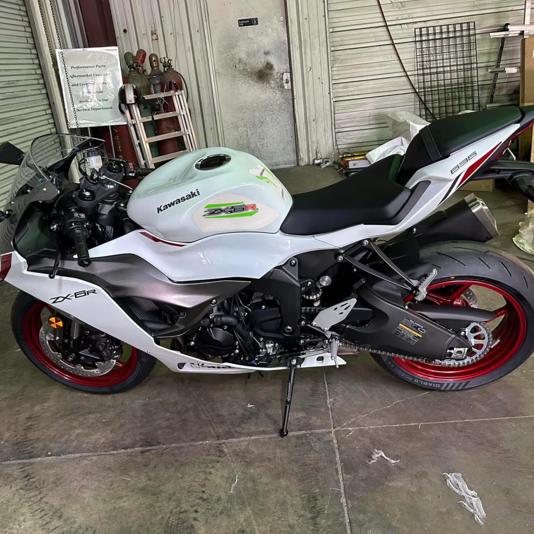 ミィ For Kawasaki Ninja ZX-6R 2024 Fuel Tank Pad Anti-slip Side