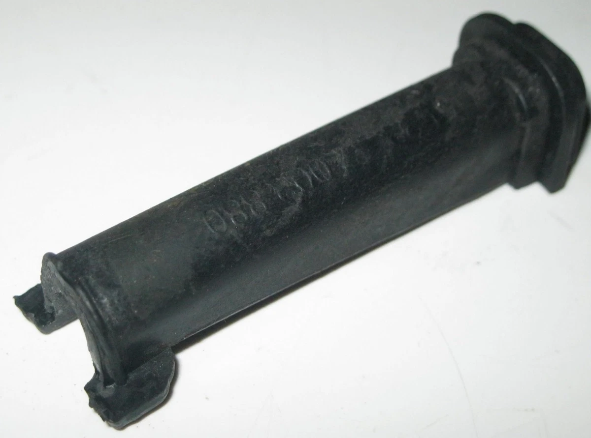 BMW E39 Rear Right Door Handle Support Bracket 7002880 Used 
