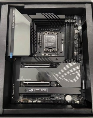 ASUS ROG MAXIMUS Z790 HERO Motherboard Support Intel i9-13900K/12900KF