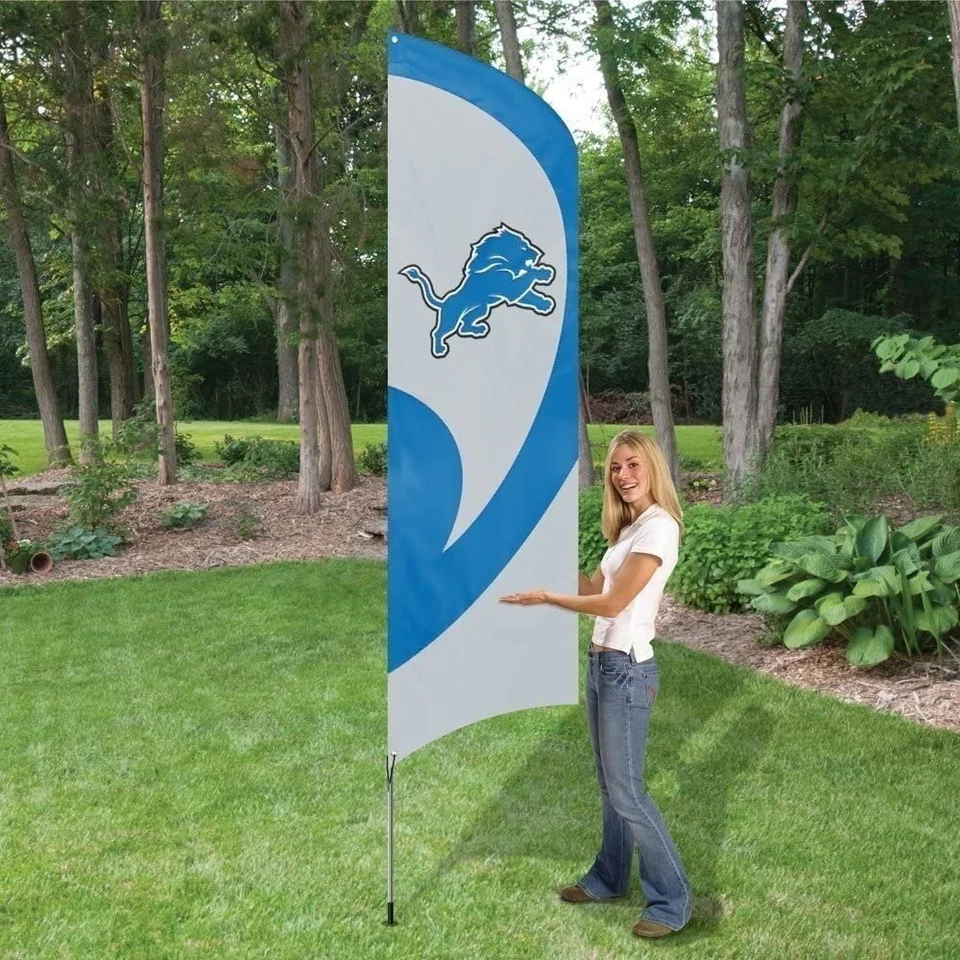 Detroit Lions Tall Team Flag Tailgating Flag Kit 8.5 x 2.5 pies con poste Foto 2 de 2