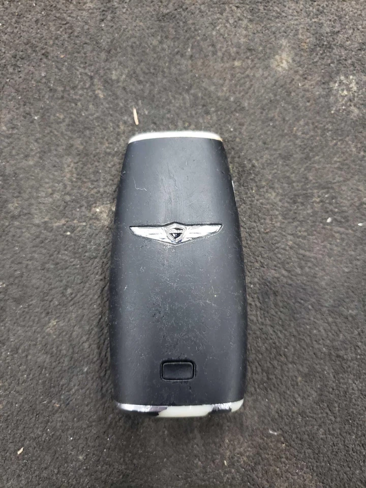 21 22 23 24 GV80 Key Fob/Remote 8 Button Smart Key ID# 95440T6011  (SEE NOTES) - Image 2 of 4