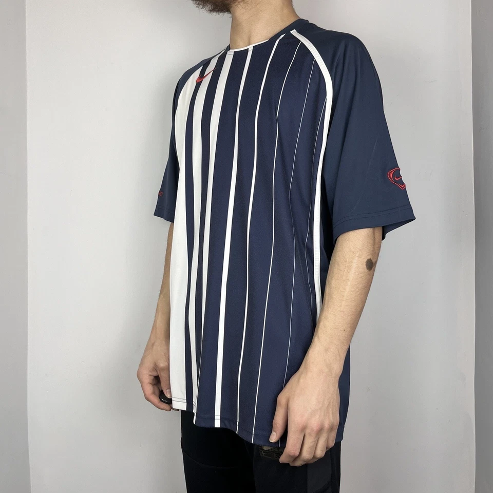 Vintage Nike Total 90 Striped Tee Jersey Men’s XL Logo Embroidered Rare - Image 2 of 4