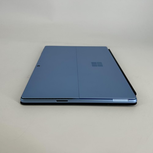 Microsoft Surface Pro 9 13" Blue 2.5 GHz i5-1235U 8GB 256GB SSD - Bundle! - Picture 7 of 10