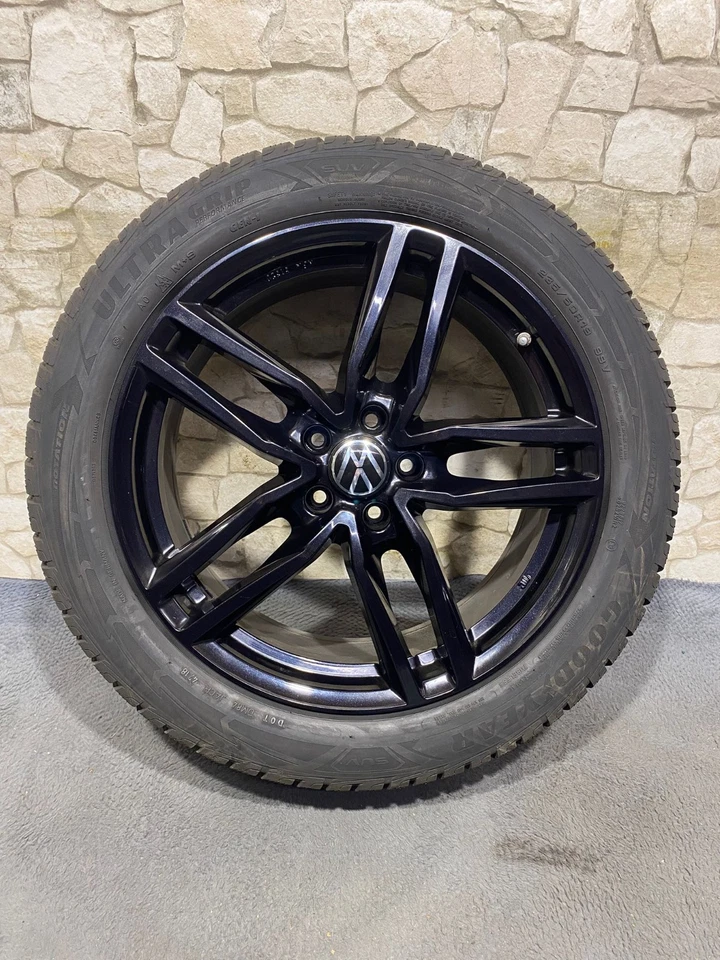VW Tiguan 2 5NA 19 Zoll Felgen Winterreifen 235/50 R19 - Bild 2 von 4