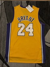 Mitchell & Ness Authentic Kobe Bryant Lakers  2008-2009 Jersey Size XL new 