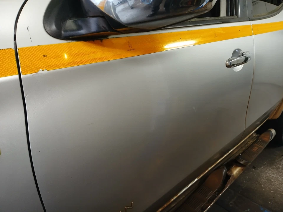 MITSUBISHI L200 FRONT DOOR IN SILVER N/S/F LEFT PASSENGER 2015-2019 ~ - Image 3 of 4