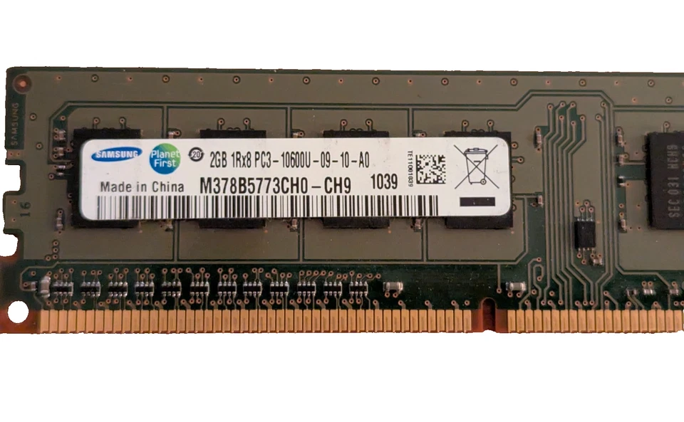 Lot of 3 – 2GB DDR3 PC3-10600U Desktop RAM (Samsung + Nanya) – 6GB Total, 1Rx8 - Image 3 of 4
