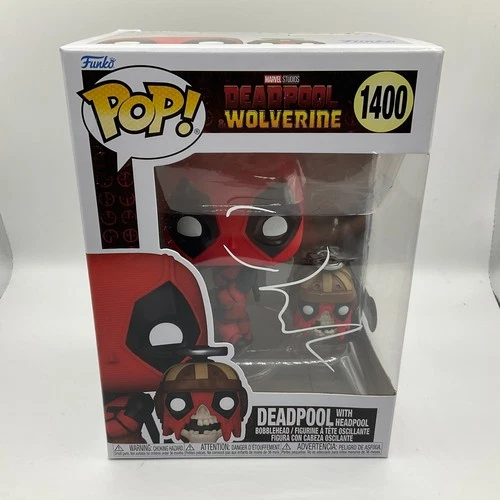 Ryan Reynolds Signed Deadpool/Blade Funko POP BAS COA damaged box