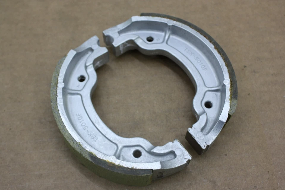 ZAPATOS FRENO TRASERO YAMAHA XT350 & 99-04 TTR225 & 05-23 TTR230 VESRAH JAPÓN 92-00 Foto 3 de 4