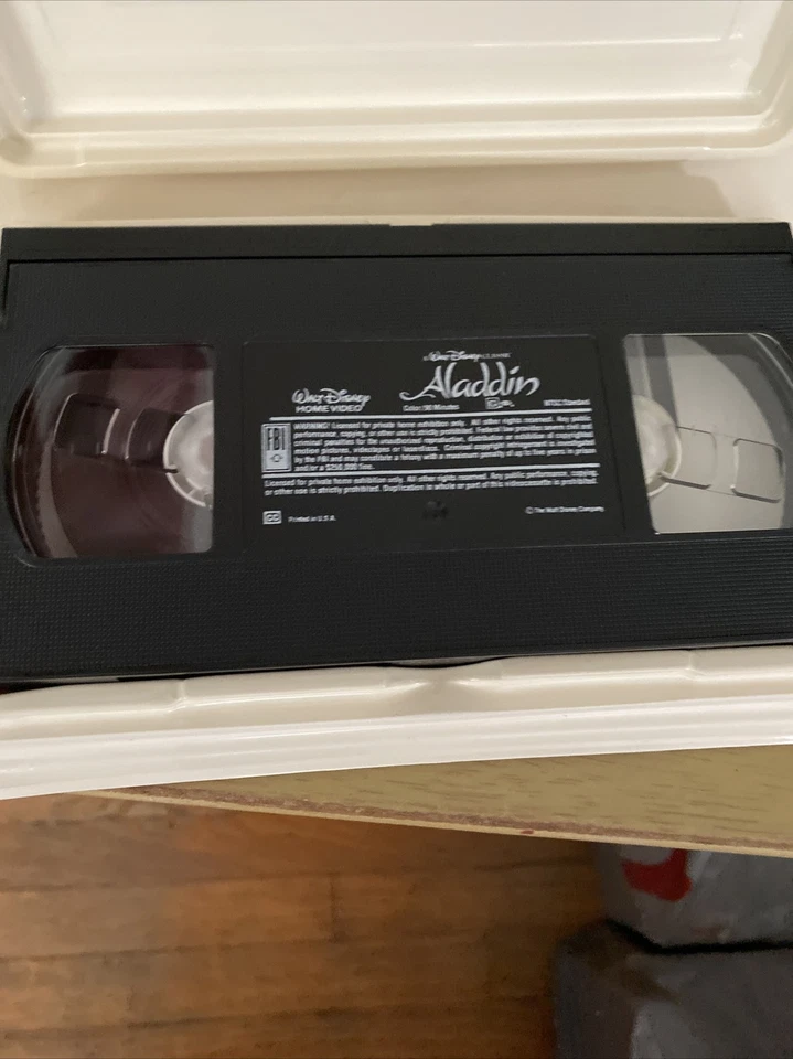 Walt Disney Home Video Black Diamond VHS Aladdin 1992 Film 1993 Jasmine Iago Foto 4 de 4