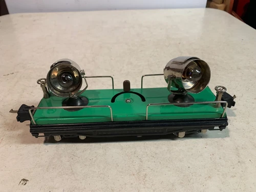 Lionel Prewar- 810 Green Searchlight Car Issue
