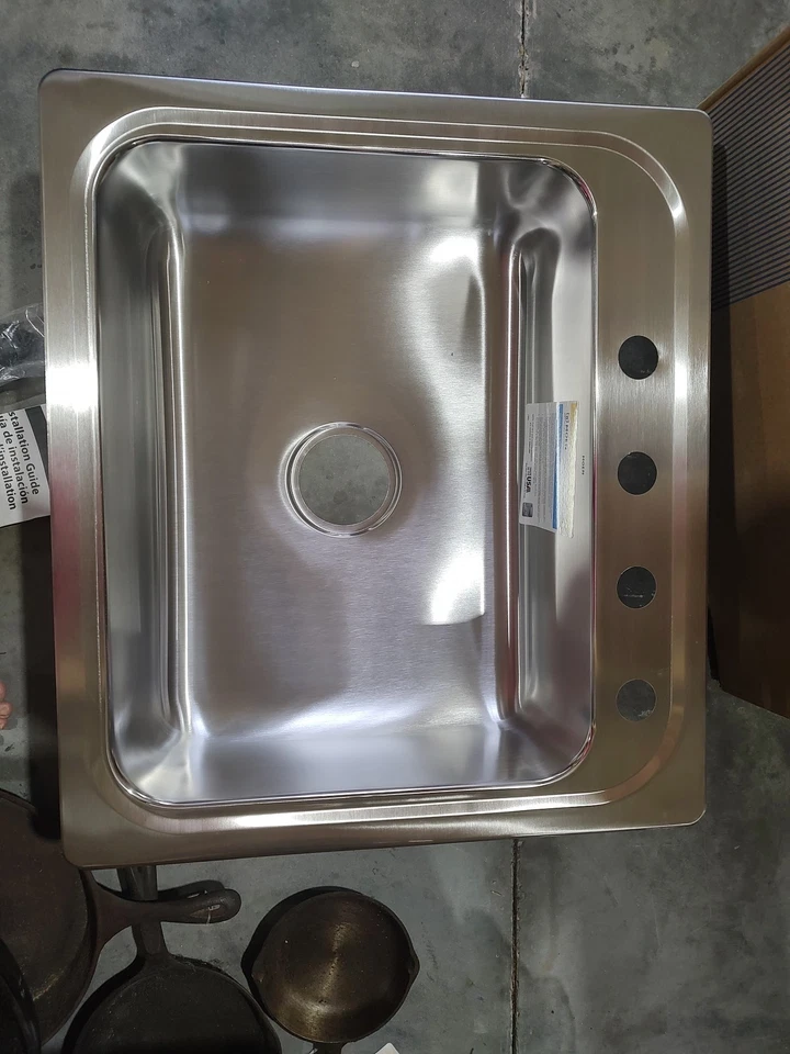 Nuevo Fregadero de Cocina Moen 25" Acero Inoxidable Modelo G201964 Foto 3 de 4
