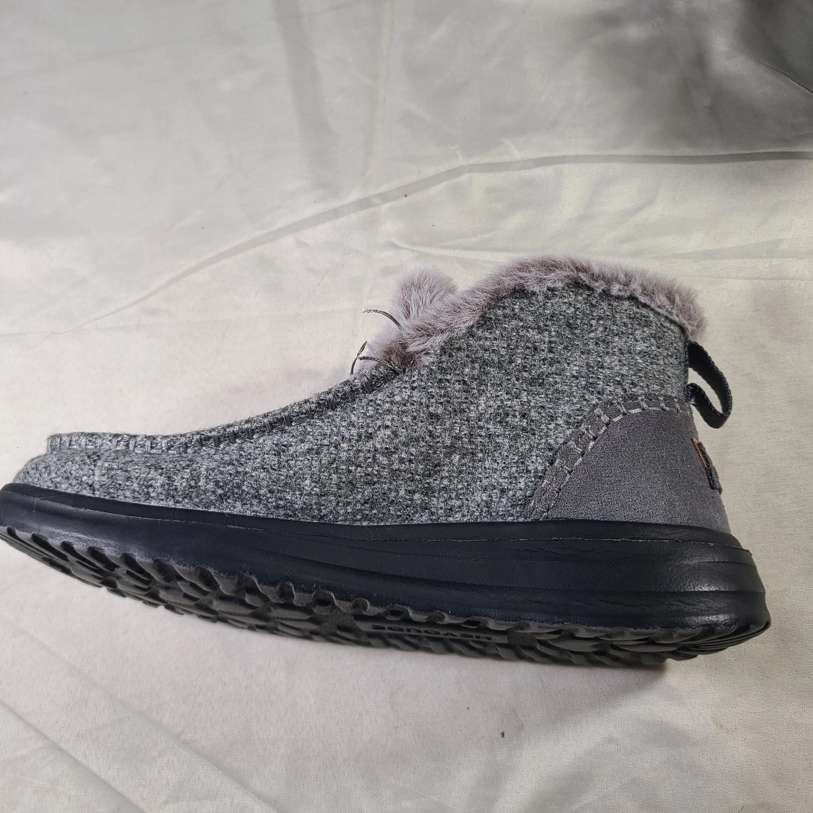 Hey Dude Denny Sleet Bootie Shoe Womens Sz 7 Faux Fur Trimmed