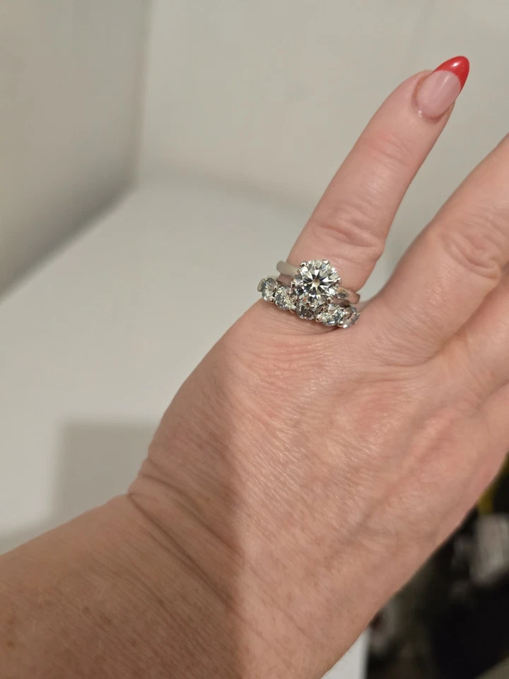 5.05ct VVS1 Ice BlueWhite Moissanite Engagement Ring &Band 925 StrlngSlvr Size 7 - Image 2 of 4