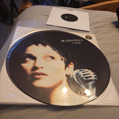 MADONNA - RAIN 3-TRACK PICTURE DISC Excellent ! and Rain 7'' juke box single 