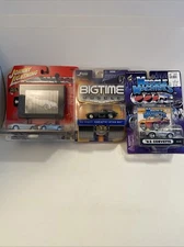 Lot Of 4 Sealed Corvettes Johnny Lightning Jada Muscle Machines 1/64 53 62 63 00