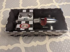 Authentic Models Silberpfeil, Red Seat