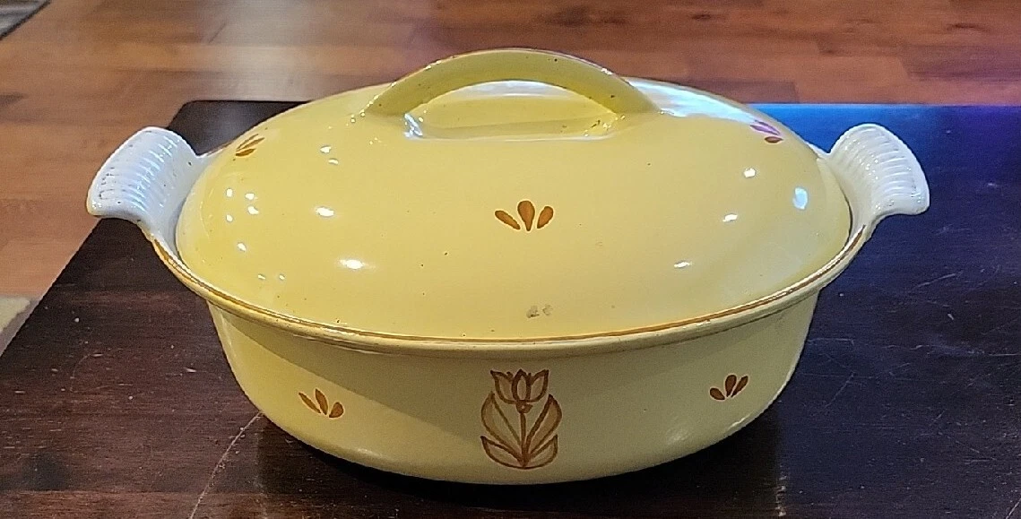 DRU Holland Yellow Tulip Enameled Cast Iron Dutch Oven Oval Pot Pan
