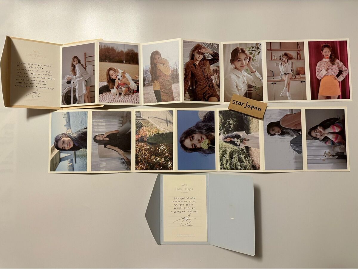 TWICE Tzuyu 1st Photobook Yes, I am Tzuyu. Peach Blue TWICE Tzuyu 1st Photobook Yes, I am Tzuyu. Peach Blue