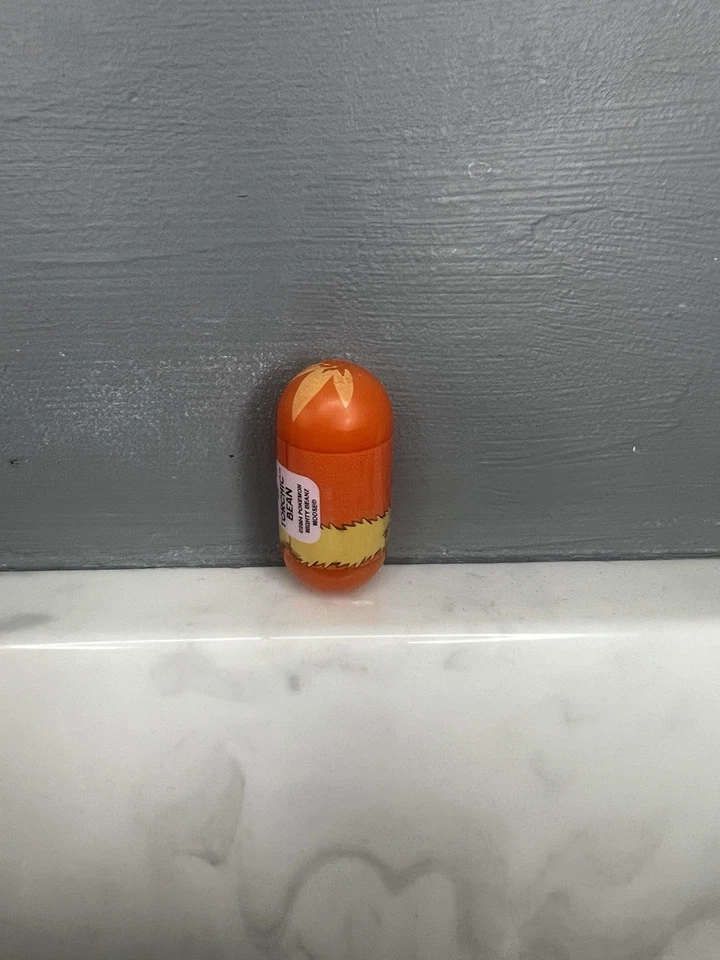 Torchic Bean #16 2004 Vintage Pokemon Mighty Beanz Moose Enterprise - Image 2 of 3