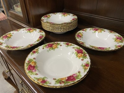 (10) ROYAL ALBERT OLD COUNTRY ROSES RIMMED SOUP BOWLS MINT CONDITION ENGLAND 8''