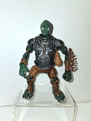 Middle Earth Toys 1998 J. R. R. TOLKIEN'S THE LORD OF THE RINGS Uglúk An Orc