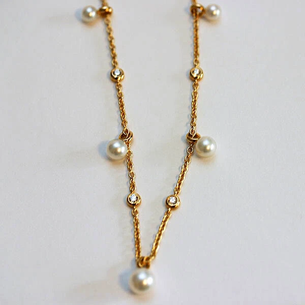 Collar David Yurman Pequeño con Flecos de Perlas y Diamantes Oro Amarillo 18K Foto 4 de 4