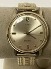 Vintage NOS 1967 TIMEX Men’s 35mm Electric Watch Gold Case Bracelet