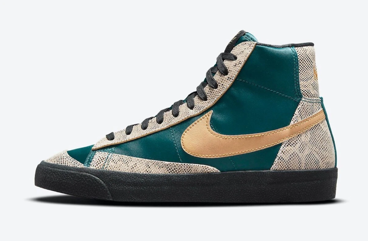 Nike Women's Blazer Mid '77 Lucha Libre DM6176-393