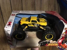 Maisto Tech 4x4 Radio Remote Control Rock Crawler