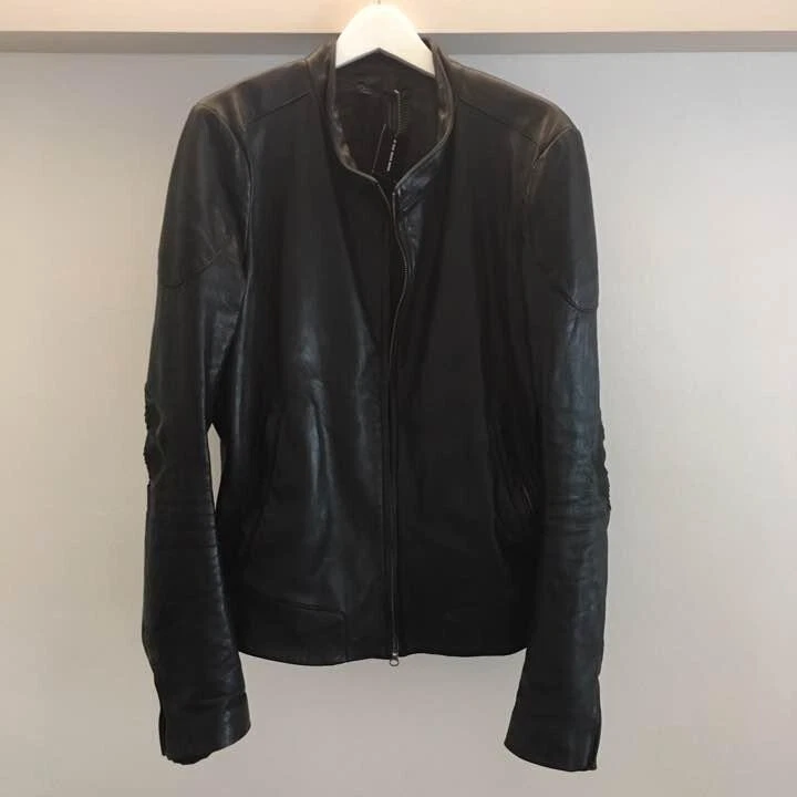 ifsixwasnine model: [IGUANOID BIKERS] Horse leather jacket size: 1