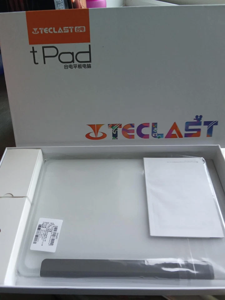 Teclast P30T Tablet, 128GB, 4GB, Grey, 10.1 inch, brand new - Image 3 of 4