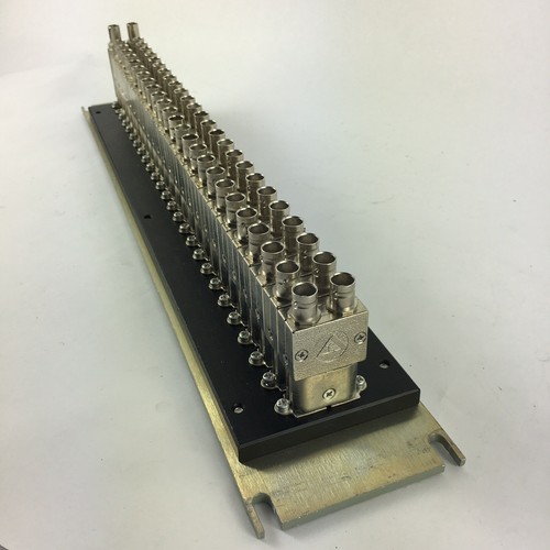 Trompeter Electronics Inc JSI-52 Insulated 52 Position Panel Wide Spacing - Picture 9 of 9