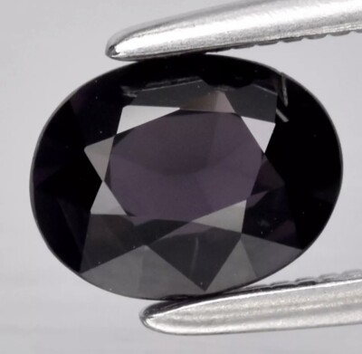 ZERTIFIKAT Inkl.* 1,09ct VS Oval Natur Lila Spinell Edelstein, Tansania