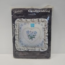 Vintage Candlewicking Pillow Kit 2927 Charmin Cottagecore Trad Floral NEW VTG