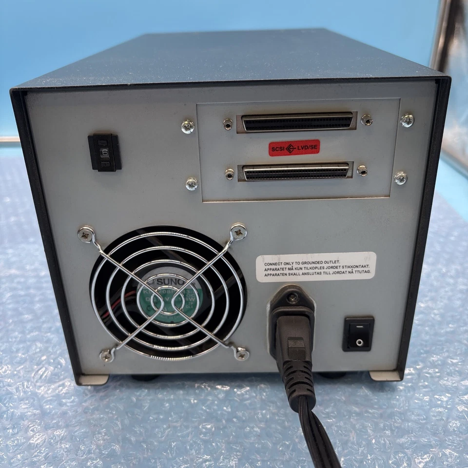 AA985-64010 HP StorageWorks SDLT 600 External - Image 3 of 4