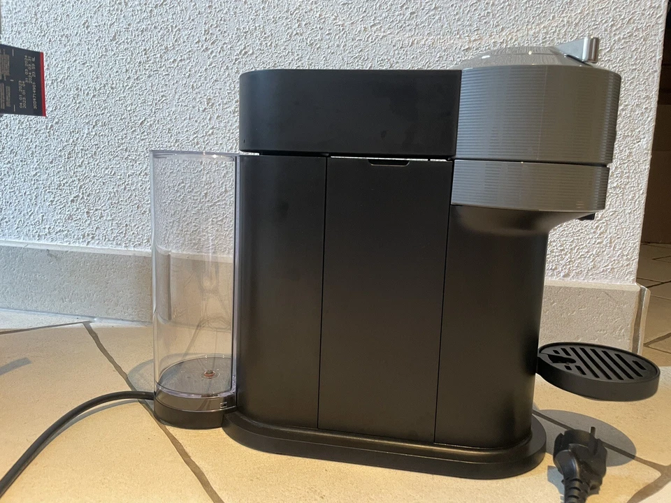 DeLonghi Nespresso Vertuo Next, Foto 1 von 4