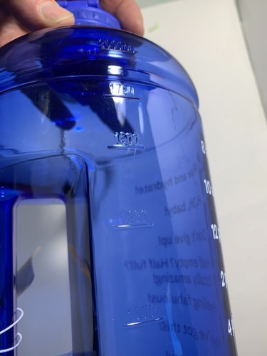 Favofit 2.2 Liter Dark blue water bottle 1 Gallon NEW - Picture 17 of 19