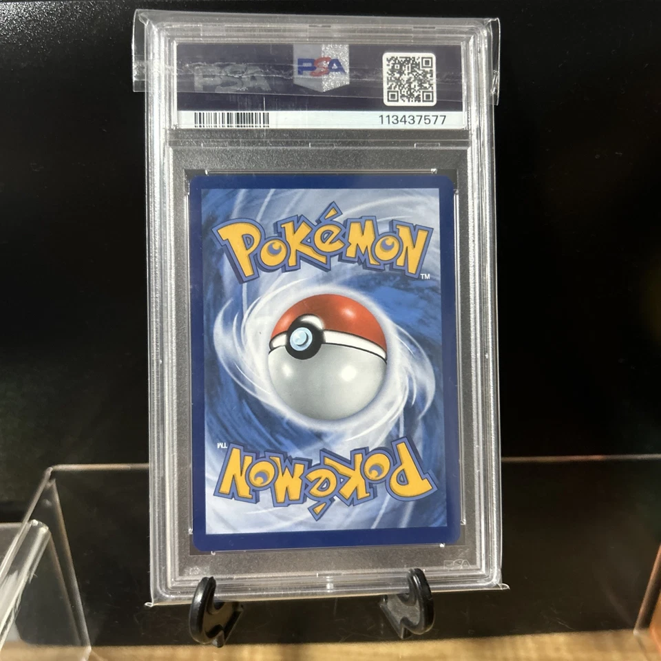 Pikachu with Grey Felt Hat 085 Sv: Scarlet & Violet Promo Cards Regular - Image 2 of 2