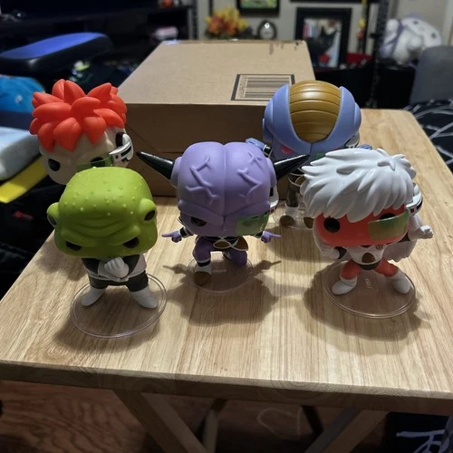 Dragonball z 5 figure lot