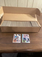1984 Topps Baseball Complete 792 Card Set - Mattingly Strawberry RC
