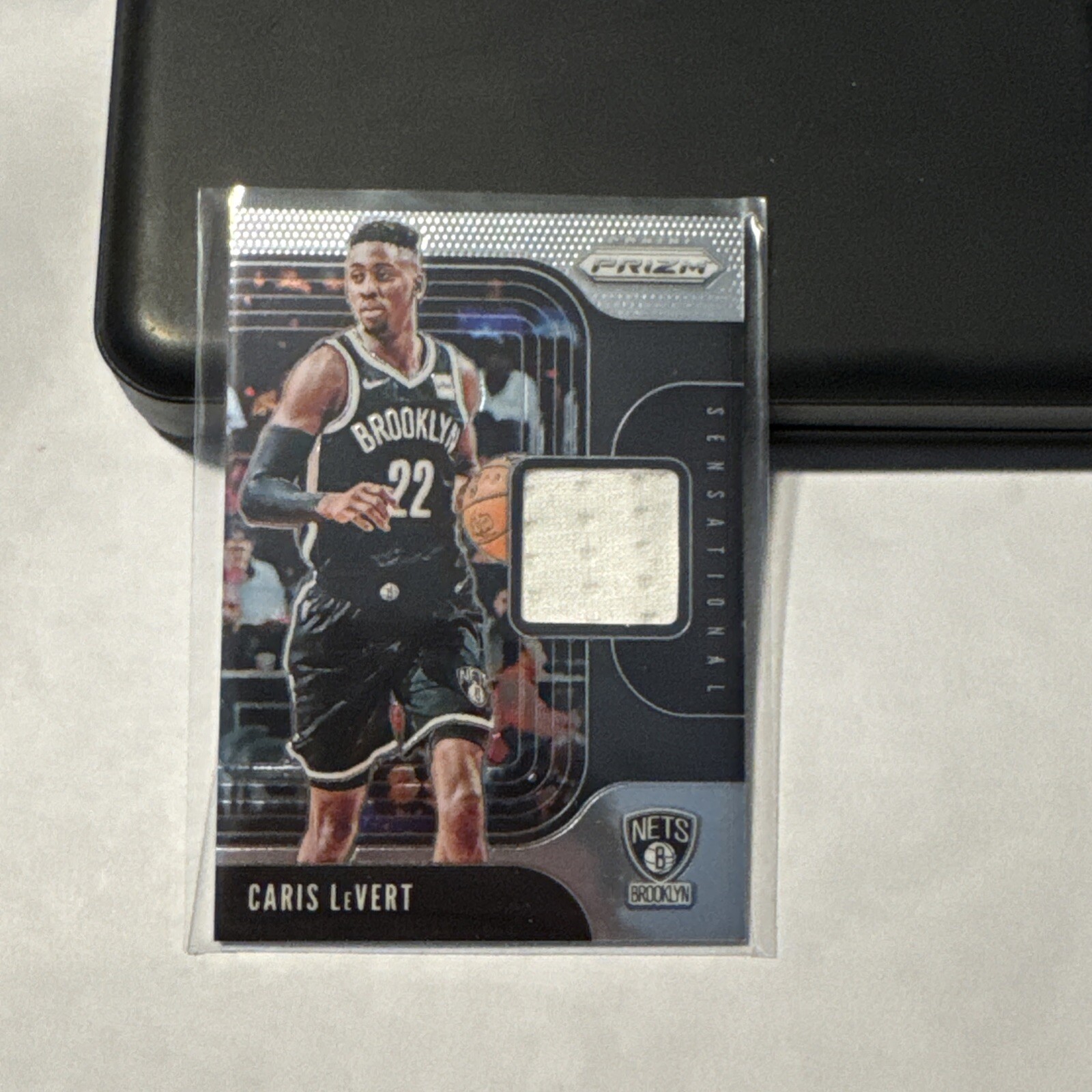 2019-20 PRIZM BASKETBA CARIS LEVERT PATCH CARD