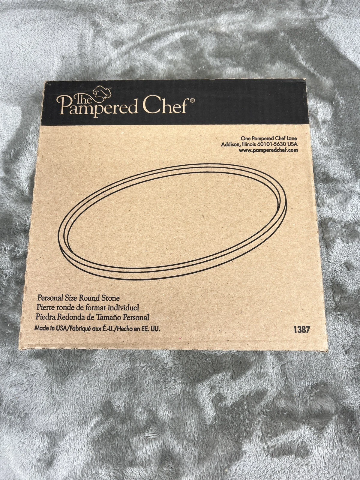 Pampered Chef Personal Size Round Stone #1387 9” Pizza Stoneware New in the Box